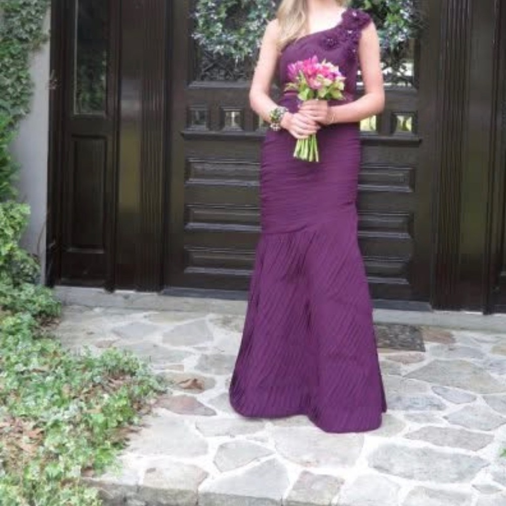 Elegant Purple One-Shoulder Dress (Prom style)